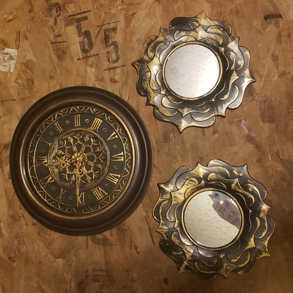 Rustic clock and 2 mirrors home decor set new
